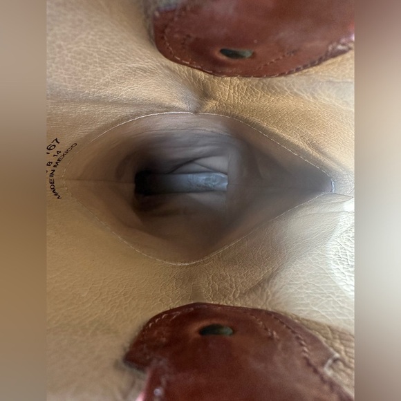 FRYE Melissa Button Cognac Brown Tan Tall Equestrian Riding Style Boots size 6.5 - Picture 11 of 11